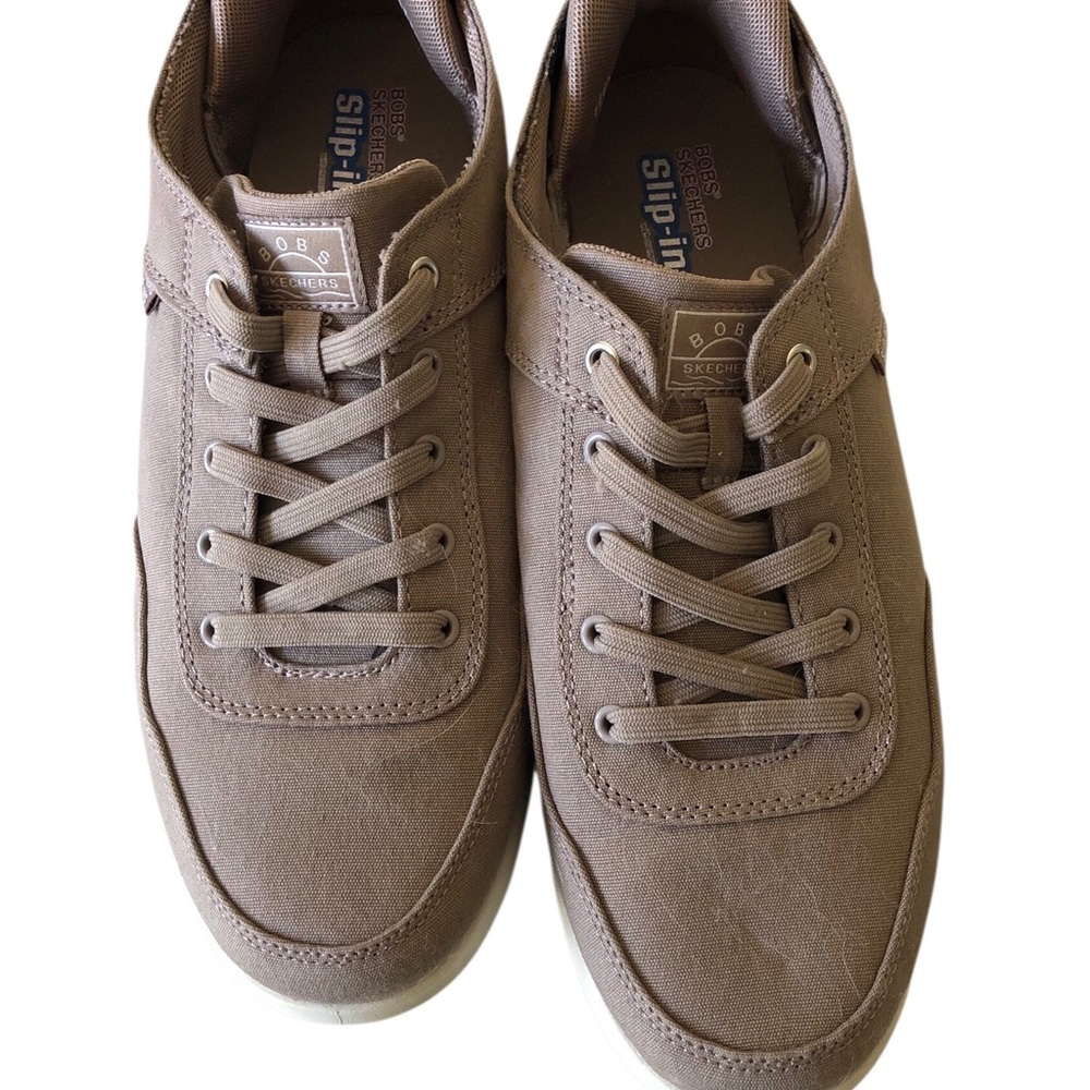 BOBS Skechers D’Vine So Devoted Vegan Slip Ins Taupe Canvas WOMENS 10 EUC